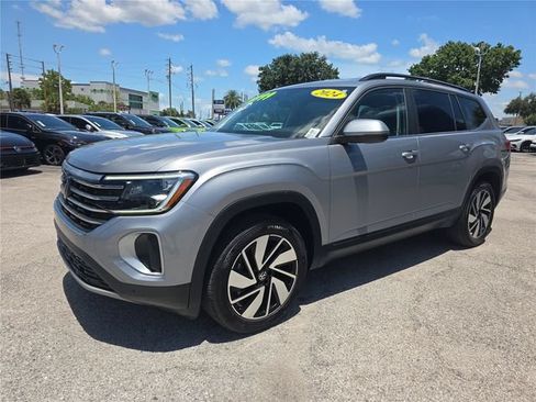 Used 2024 Volkswagen Atlas SE FWD image 7