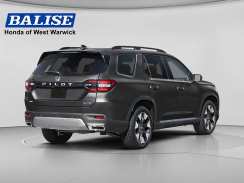 New 2026 Honda Pilot Elite image 2