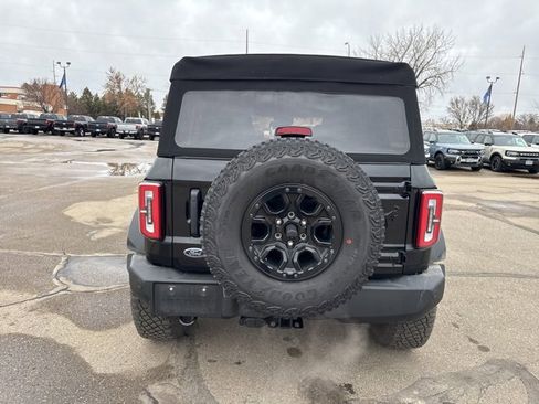 Used 2024 Ford Bronco Wildtrak image 7