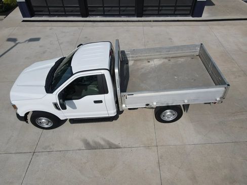 Used 2018 Ford F250 XL RWD image 45