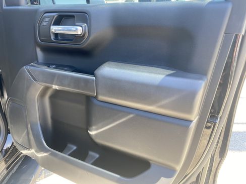 Used 2022 Chevrolet Silverado 1500 Custom RWD image 19