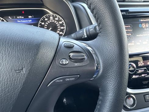 Used 2024 Nissan Murano SV w/ SV Midnight Edition Package image 19