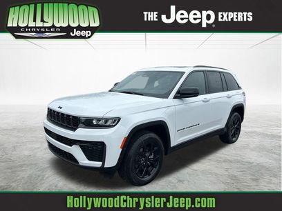 New 2026 Jeep Grand Cherokee Laredo