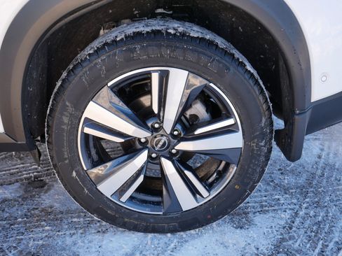 Certified 2023 Nissan Rogue SL w/ SL Premium Package image 15