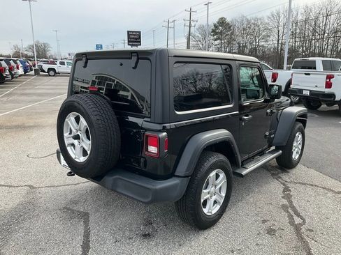 Used 2021 Jeep Wrangler Sport image 18
