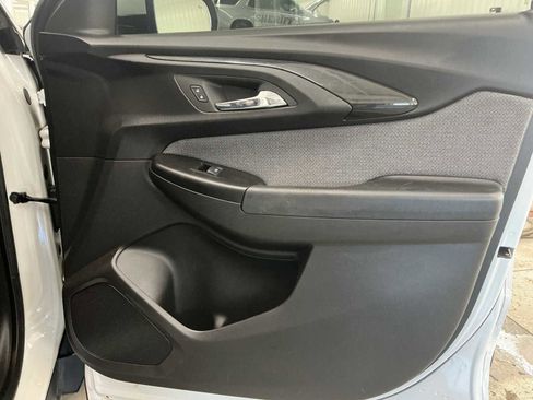 Used 2023 Chevrolet TrailBlazer LT w/ Convenience Package image 26