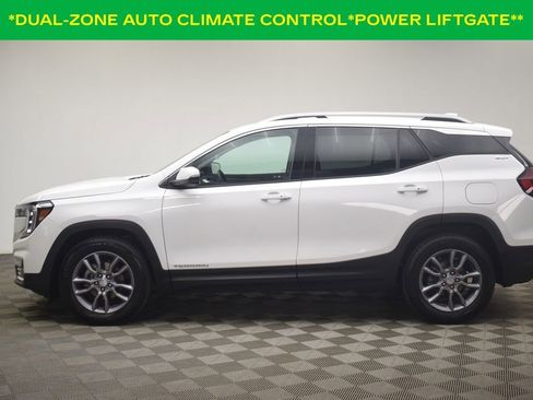 Used 2023 GMC Terrain SLT FWD image 12
