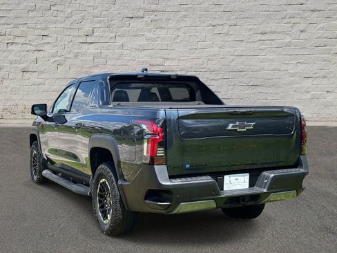 Used 2026 Chevrolet Silverado EV Trail Boss w/ Premium Package AWD/4WD image 2