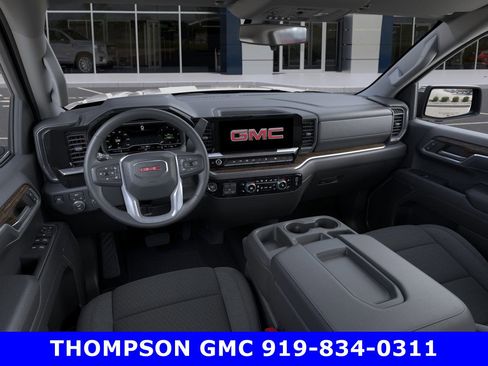 New 2025 GMC Sierra 1500 SLE w/ Preferred Package image 15
