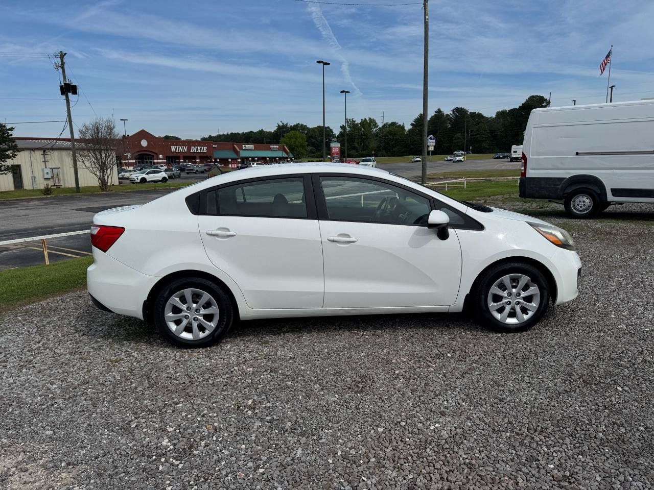 Used 2013 Kia Rio LX w/ PWR Pkg FWD image 2