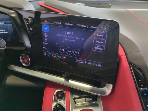 Certified 2023 Chevrolet Corvette Stingray Preferred Cpe w/ Chrome Exterior Badge Package image 18