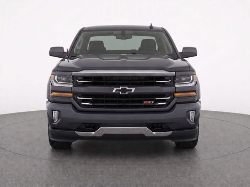 Used 2017 Chevrolet Silverado 1500 LT w/ All Star Edition AWD/4WD image 2