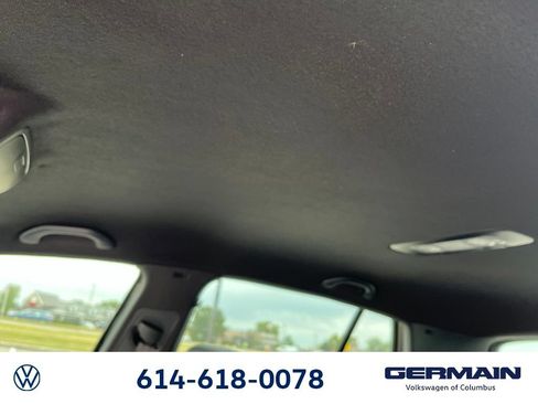 Used 2013 Volkswagen Golf R 4-Door AWD/4WD image 24