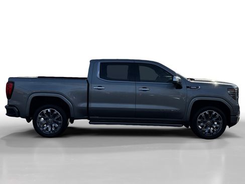 Used 2024 GMC Sierra 1500 Denali w/ Denali Reserve Package image 6