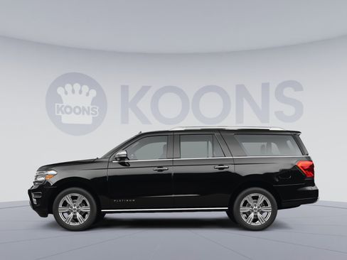 Used 2023 Ford Expedition Max Platinum AWD/4WD image 2