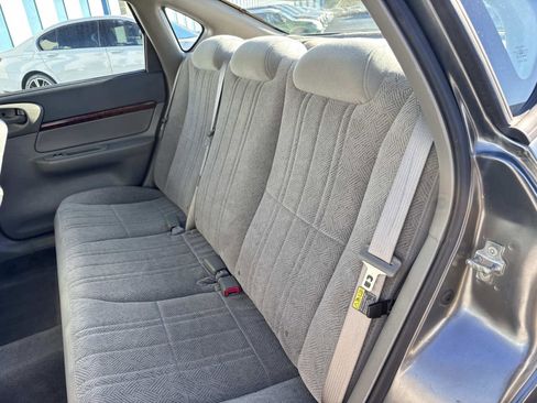 Used 2005 Chevrolet Impala w/ Preferred Equipment Group image 12