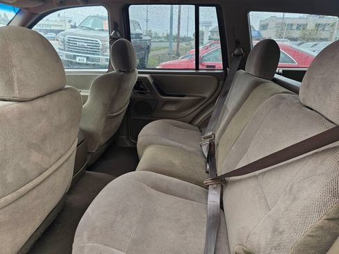 Used 2001 Jeep Grand Cherokee Laredo AWD/4WD image 17
