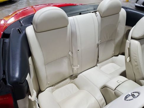 Used 2005 Lexus SC 430 Convertible image 19