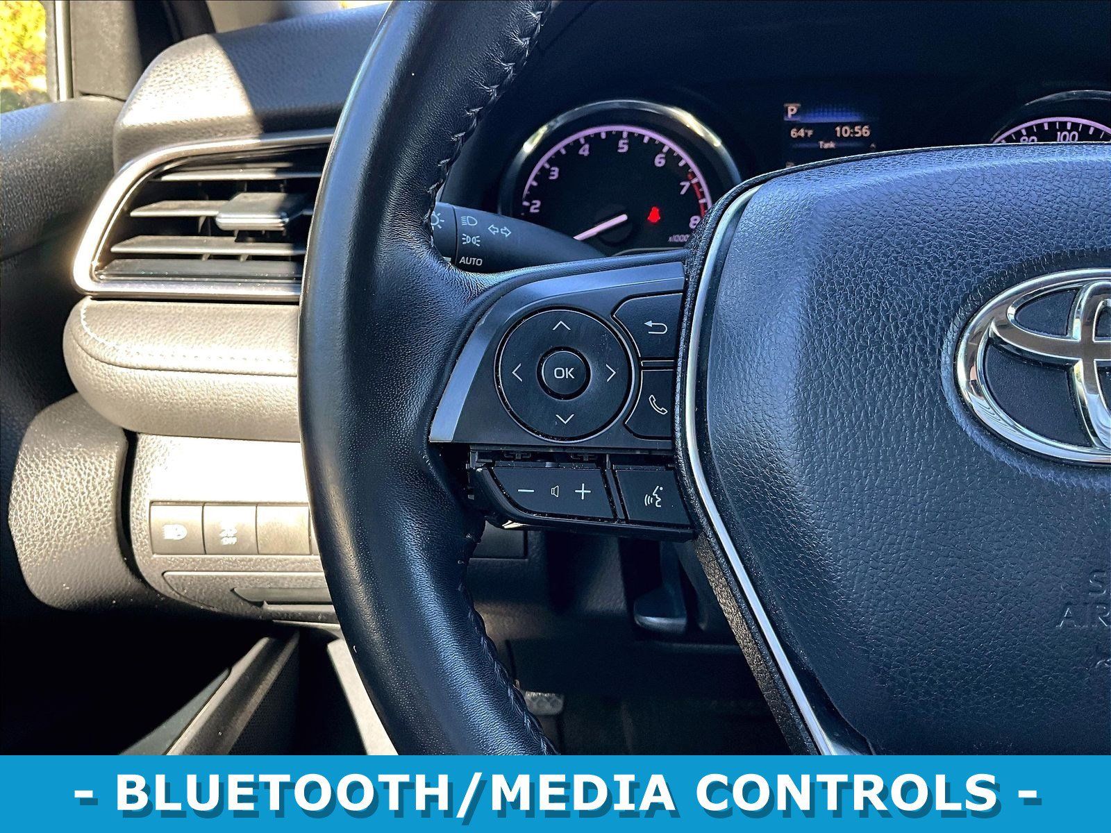 Used 2019 Toyota Camry SE w/ Convenience Package FWD image 11