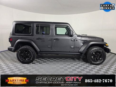 Used 2022 Jeep Wrangler Unlimited Willys image 8