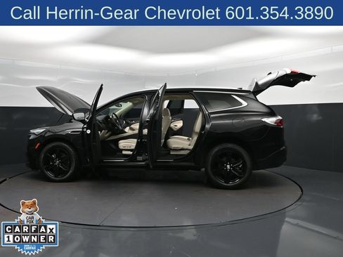 Used 2023 Buick Enclave Essence w/ Experience Buick Package FWD image 45