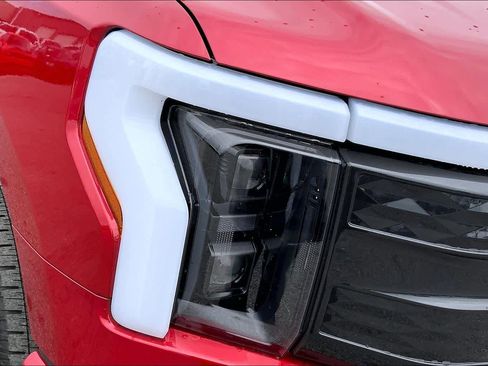 Certified 2025 Ford F150 Lightning Platinum image 28