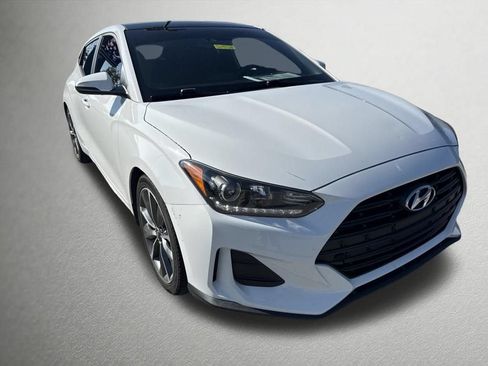 Used 2019 Hyundai Veloster 2.0 Premium FWD image 1