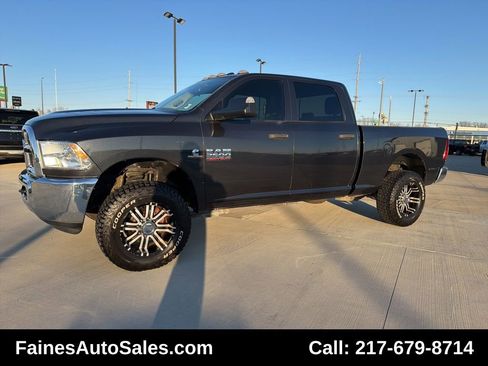 Used 2016 RAM 2500 Tradesman w/ Chrome Appearance Group image 6