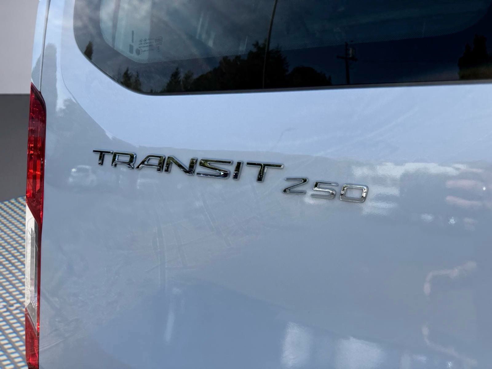Used 2025 Ford Transit 250 Low Roof w/ Exterior Upgrade Package RWD image 9