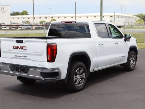 Used 2025 GMC Sierra 1500 SLT RWD image 9