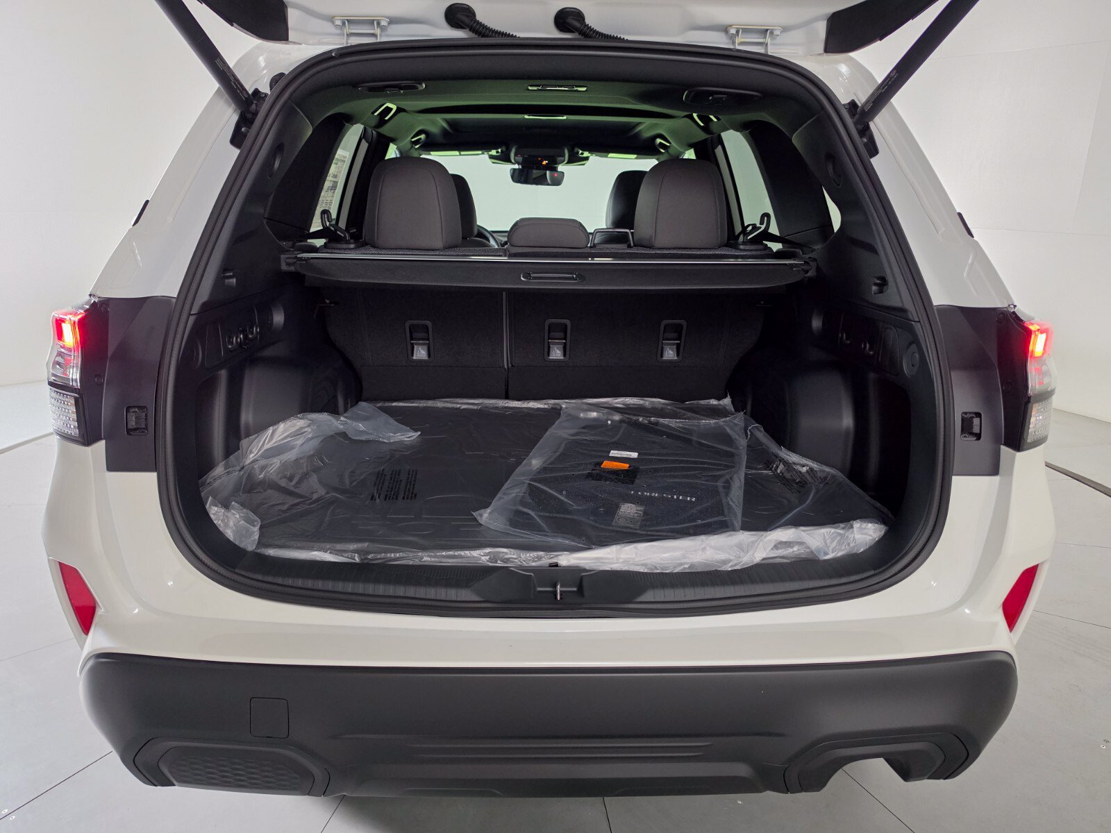 New 2026 Subaru Forester Premium AWD/4WD image 18