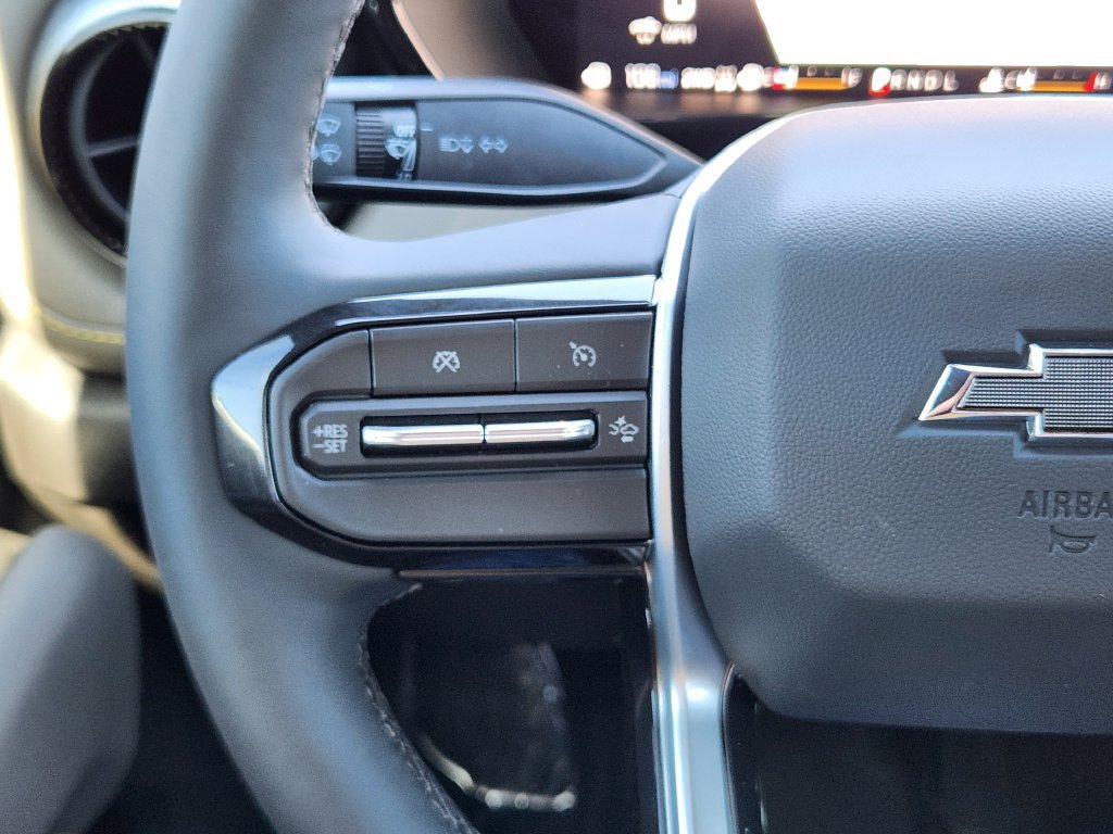 New 2026 Chevrolet Colorado ZR2 w/ Technology Package AWD/4WD image 18