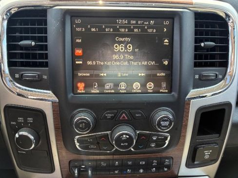 Used 2017 RAM 3500 Laramie image 20