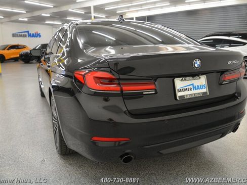Used 2019 BMW 530e w/ Convenience Package RWD image 8