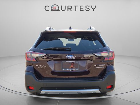 Used 2025 Subaru Outback Touring XT w/ Popular Package #2 image 5