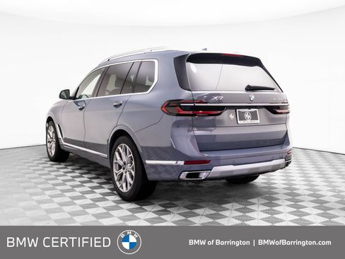 Certified 2025 BMW X7 xDrive40i w/ Premium Package image 3