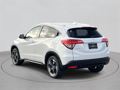 Used 2018 Honda HR-V EX-L image 4
