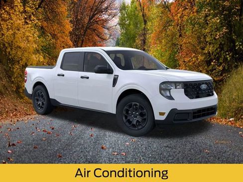 New 2025 Ford Maverick XLT w/ 4K Tow Package image 8