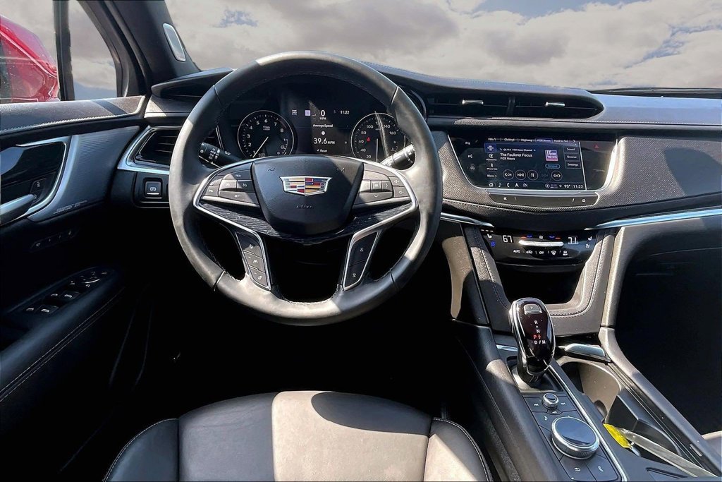 Certified 2026 Cadillac XT5 Premium Luxury w/ Driver Assist Package AWD/4WD image 8
