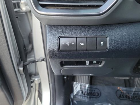 Used 2022 Hyundai Santa Fe SE FWD image 26