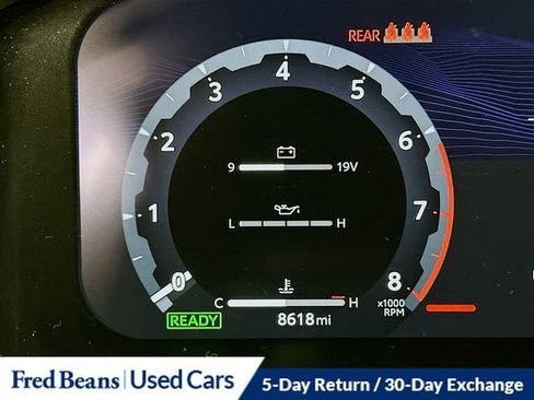 Used 2025 Toyota Tacoma Limited AWD/4WD image 17