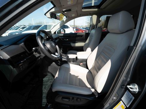 Used 2023 Honda CR-V EX-L image 9