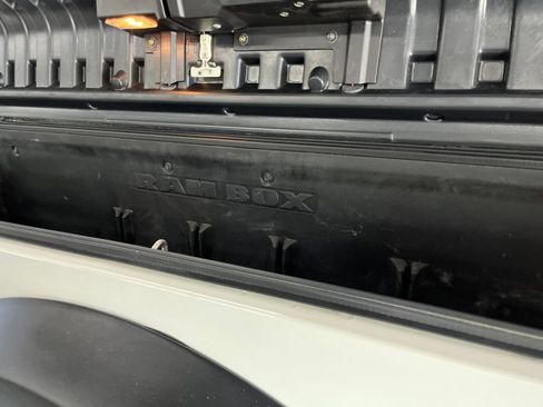 Used 2021 RAM 2500 Limited AWD/4WD image 24