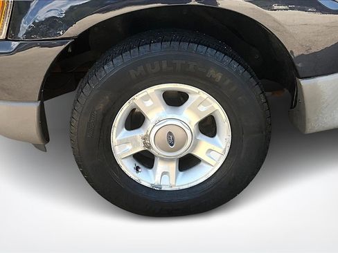 Used 2001 Ford Explorer Sport Trac 4x4 image 30