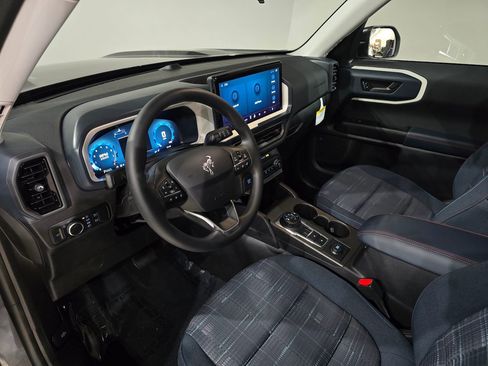 New 2025 Ford Bronco Sport Heritage image 15
