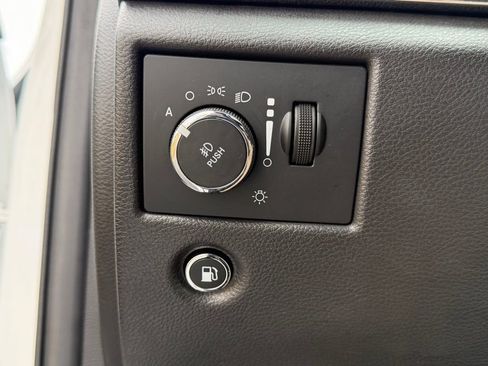 Certified 2021 Jeep Grand Cherokee Limited w/ Trailer Tow Group IV image 28