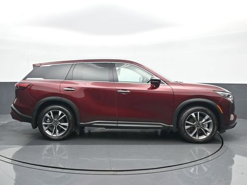 Used 2024 INFINITI QX60 Luxe w/ Vision Package image 7