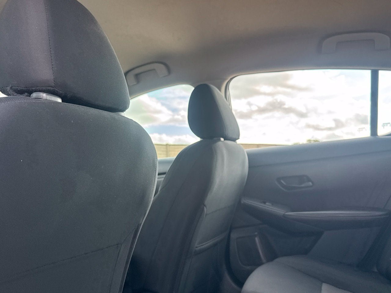 Certified 2024 Nissan Sentra SV FWD image 36