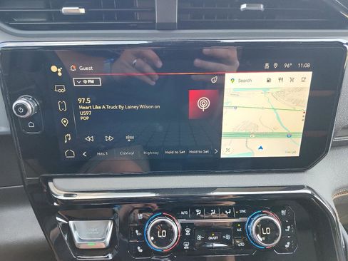 New 2026 GMC Sierra 1500 AT4 w/ AT4 Premium Package image 15