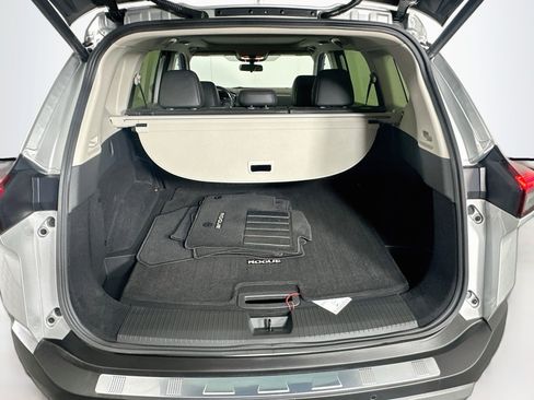 Used 2023 Nissan Rogue SV w/ SV Premium B Package AWD/4WD image 30